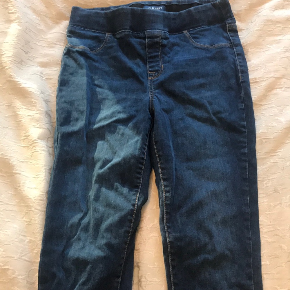 Old navy pull up blue jeans